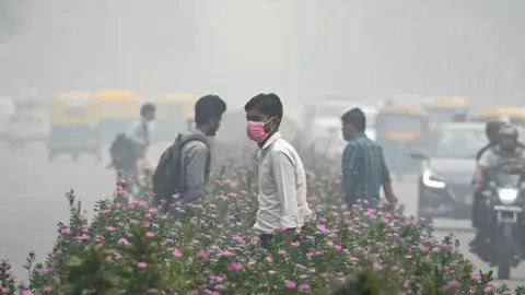 प्रदूषण एक महामारी