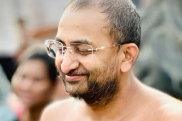 शोभा यात्रा के साथ मुनि संघ ने छत्रपति नगर में प्रवेश किया