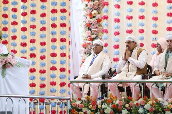निष्काम सेवा ही दुनिया की सबसे बड़ी सेवा है, आनंदपुर धाम इसे निष्ठा के साथ आगे बढ़ा रहा : प्रधानमंत्री मोदी