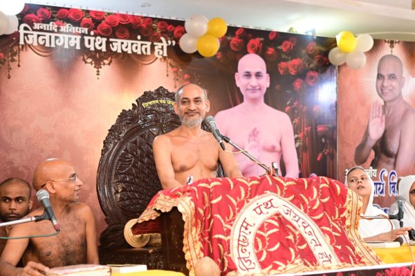 आचार्य श्री विरागसागर जी महामुनिराज की 63 वीं जन्मजयन्ती ‘अवसर पर किया गया 36 मण्डलीय” आचार्य विराग सागर विधान