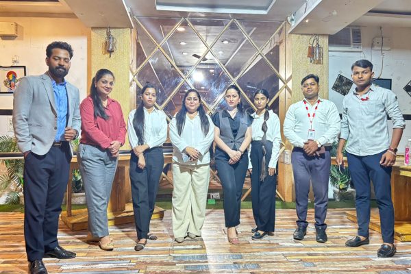 फ्रेंकलिन एयर होस्टेस ट्रेनिंग संस्थान का भव्य सेमिनार, 15 विद्यार्थियों ने लिया ऑन-द-स्पॉट एडमिशन