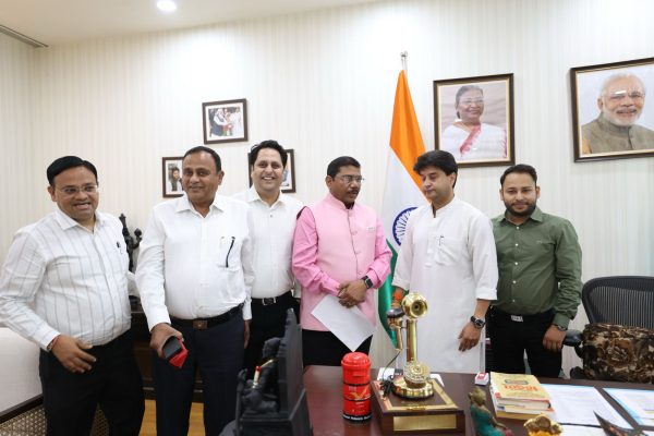 रोटरी के नव निर्वाचित प्रान्तपाल प्रदीप पारासर का अभिनन्दन समारोह केन्द्रीय संचार मंत्री ज्योतिरादित्य सिंधिया होंगे मुख्य अतिथि