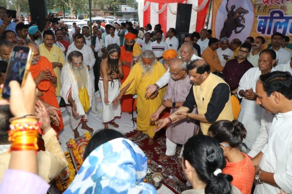 वीरांगना लक्ष्मीबाई बलिदान मेला 17 जून को झांसी से आयेगी शहीद ज्योति यात्रा, 1008 दीपों से श्रृद्धांजलि देंगे