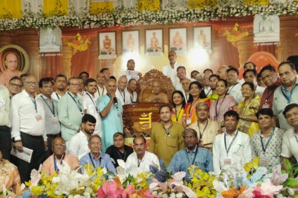 कलम को अनुभव की स्याही से समर्थ बनाएं आचार्य श्री वर्धमान सागर जी महाराज, टोंक में शांति समागम राष्ट्रीय पत्रकार संगोष्ठी संपन्न