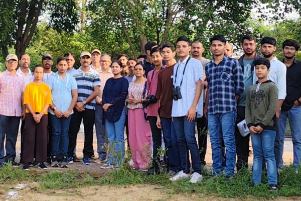 इटावा सफारी पार्क मे चौथे दिन नेचर वाक का आयोजन