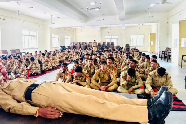 एन.सी.सी. शिविर में स्वास्थ्य जागरूकता कार्यक्रम हुआ आयोजित